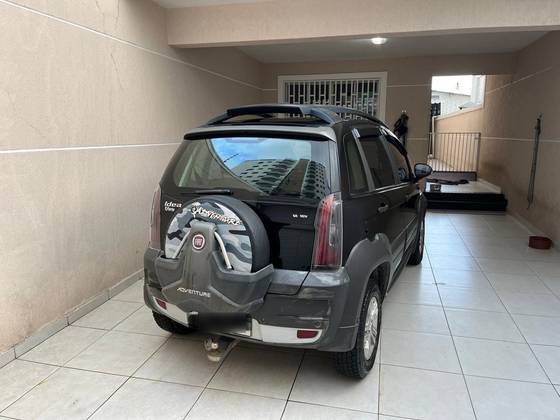 FIAT IDEA 1.8 MPI ADVENTURE 16V FLEX 4P MANUAL FIAT IDEA 1.8 MPI ADVENTURE 16V FLEX 4P MANUAL